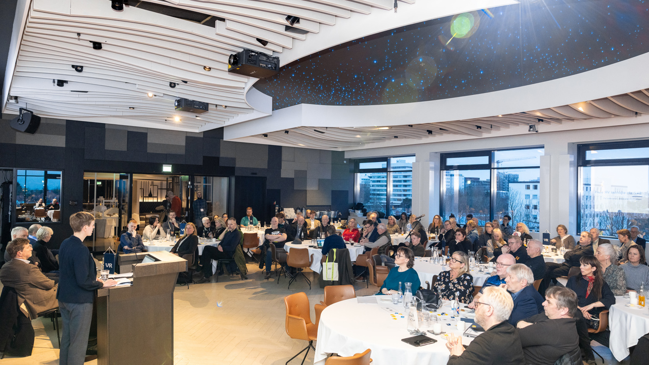 Vr Adalfundur 2025 Frettamynd A 2