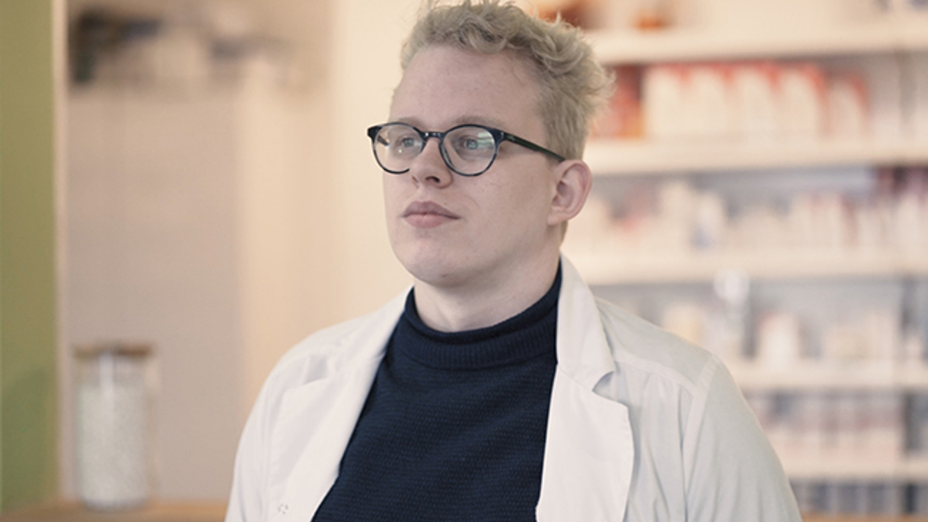 2 Vefborði 650X379px